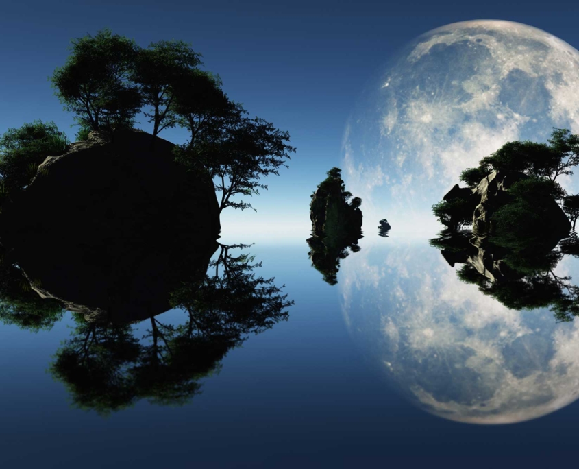 Online Tarot Reading - Moon, and trees reflected in ocean